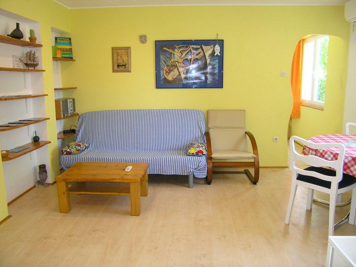 Apartment Danilo Krk Town Eksteriør billede